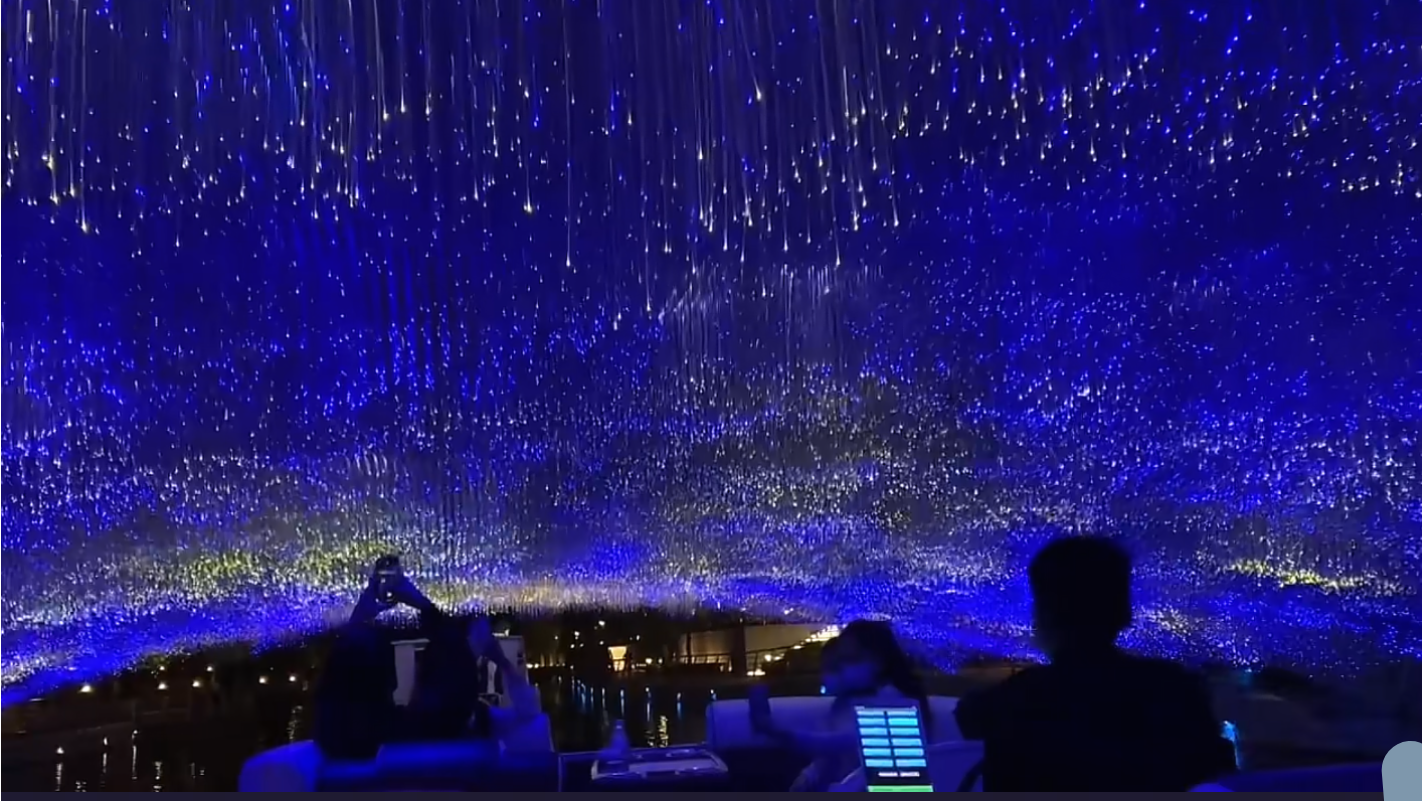 为什么文旅项目都爱装 LED 屏？看完这篇你就懂了